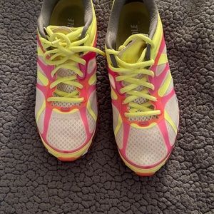 Nike Limited Edition Airmax  489679-100 Size 7.5